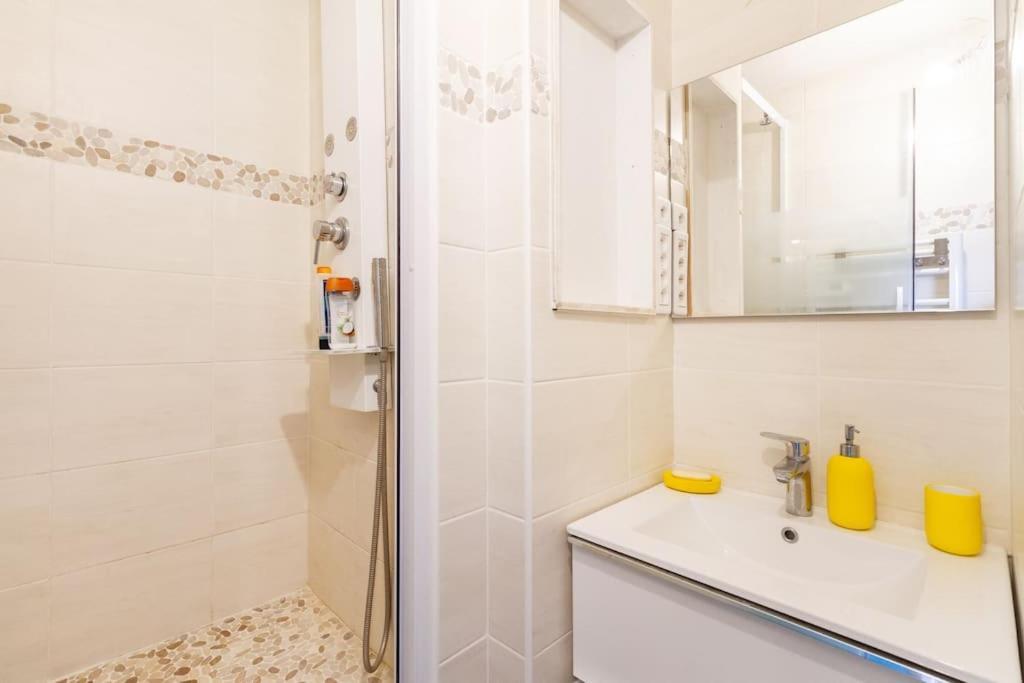 1 Bedroom/Clim/Wifi, St Michel Station Toulouse Exteriör bild